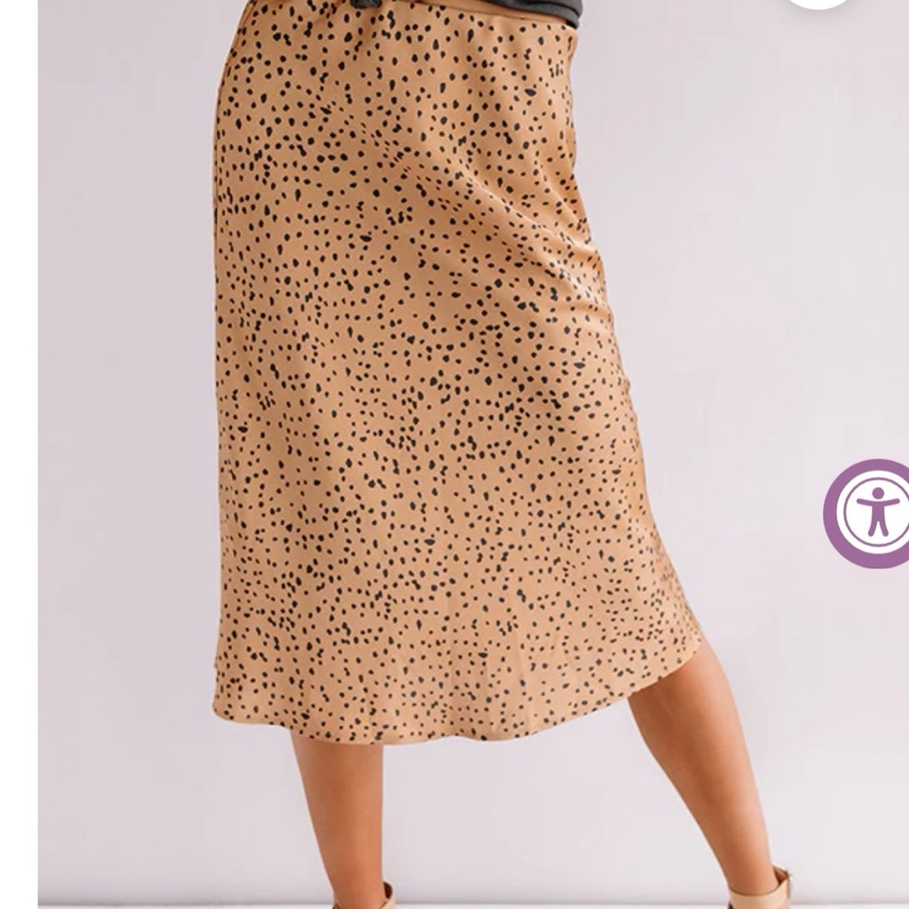 Tan and Black Pencil Midi Skirt for Casual Occasions